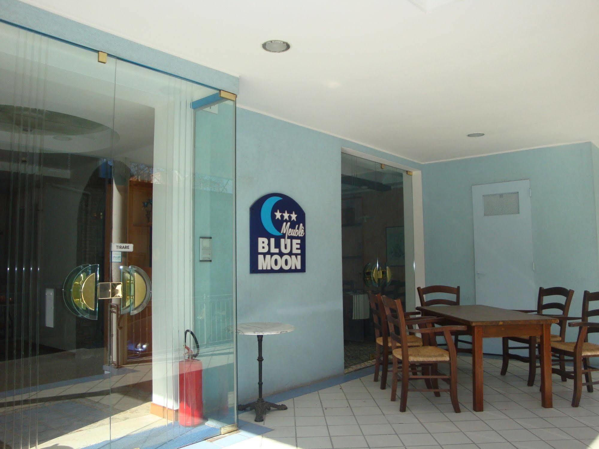 Hotel Blue Moon リミニ エクステリア 写真